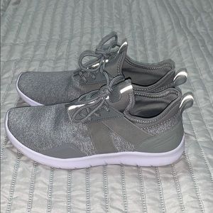 Women’s Drive 4 Spacedye Heathered sneakers